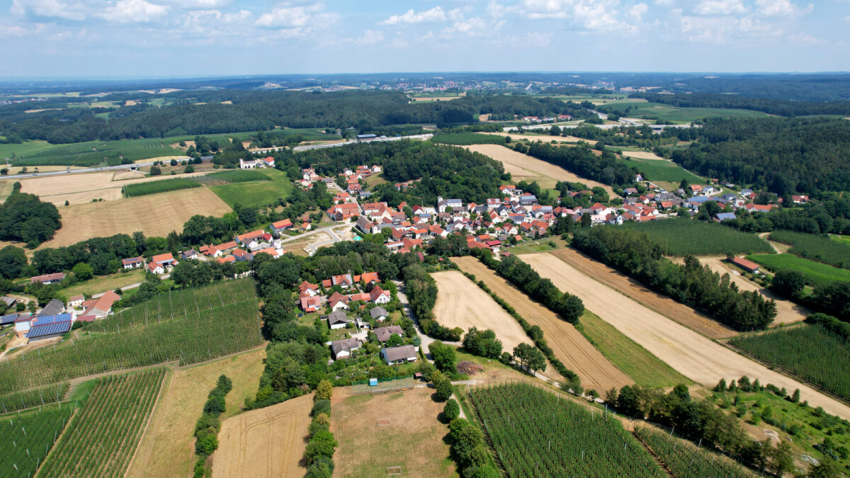 Eschelbach an der Ilm Im Herzen der Holledau